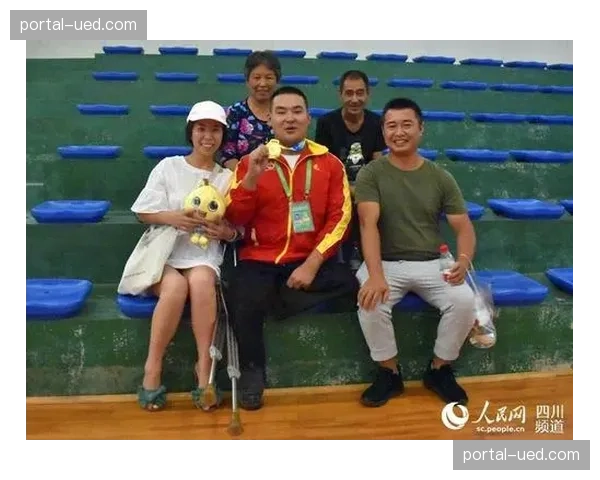 奖牌背面的汗水：揭秘越南举重队在高海拔训练基地的封闭苦练