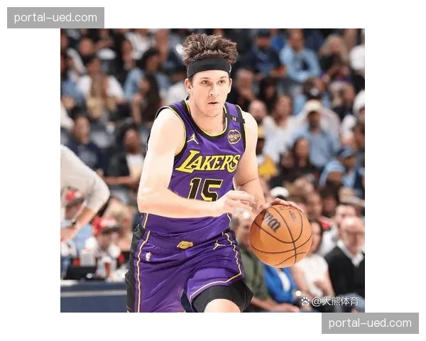 森林狼球员卡尔-安东尼·唐斯通过脑震荡保护程序，获准复出